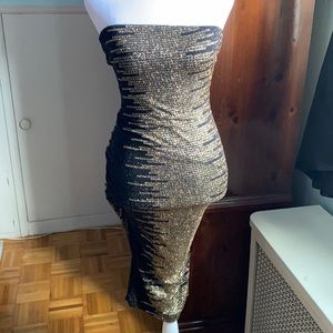 Women’s black and gold glittered dress- size S